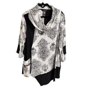 Ali Miles White Black Print Cowl Neck Asymmetric Tunic Top Womens Medium